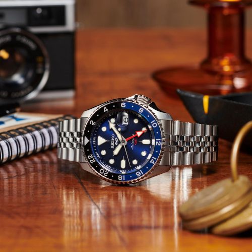 Montre Seiko 5 GMT Sports SKX Series - Blue Dial - SSK003K1